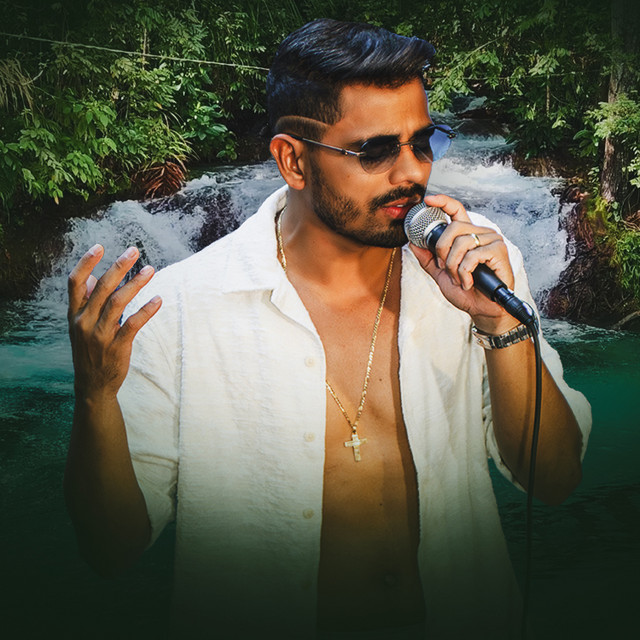 Evoney Fernandes