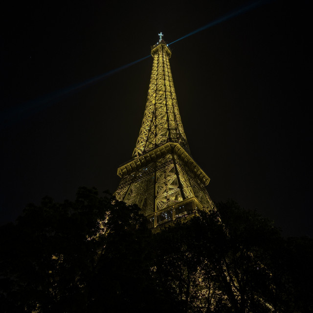 Vini Monteiro – “Torre de Paris”