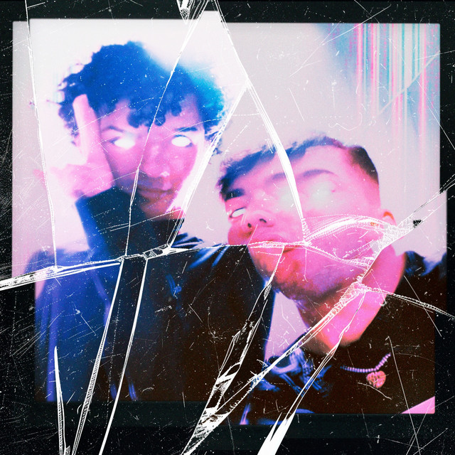 Jotta Maciell e ewer – “BRINQUEDO (cursed)”