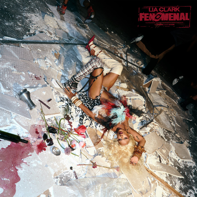 Johnny Hooker, Lia Clark, S4TAN e TH4I – “FENOMENAL”