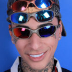 Capa de Ari Falcão, Escxbar, Mc Gw e Dj Escuby – “Tropa da Oakley”